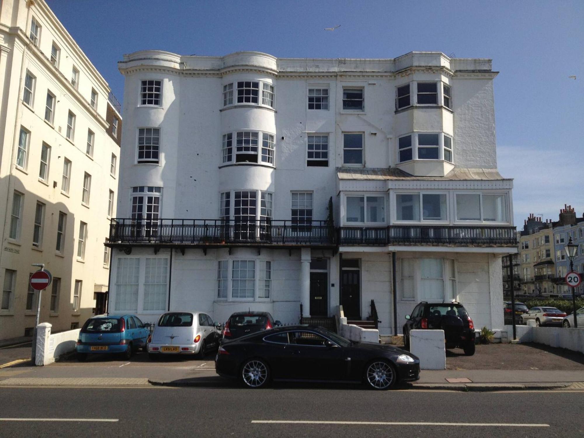 Seaview Regency Apartment With Private Parking Hove Exteriér fotografie