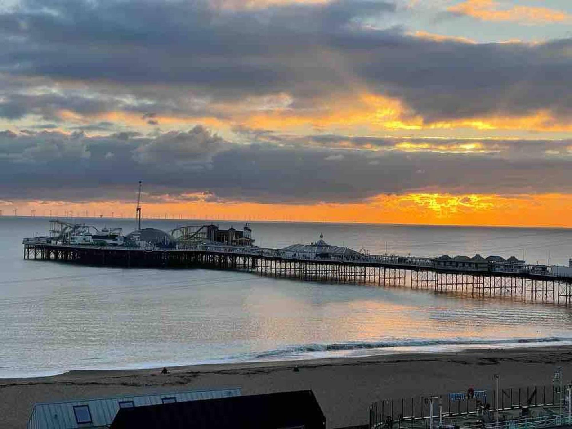 Seaview Regency Apartment With Private Parking Hove Exteriér fotografie